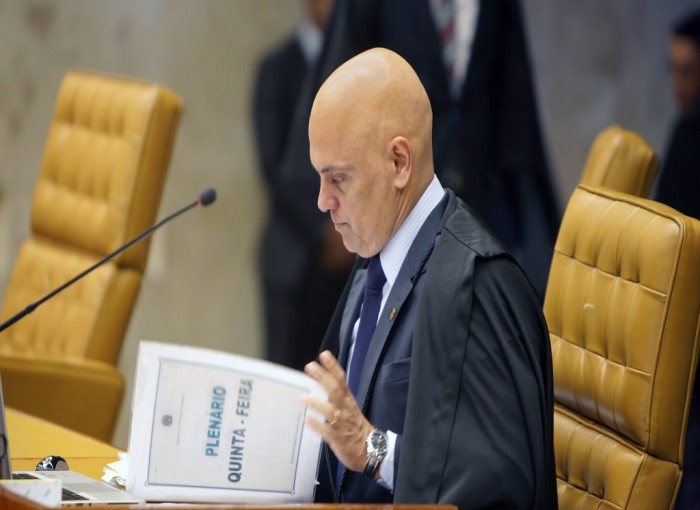 Moraes derruba regra que exige regularidade fiscal para time disputar campeonato